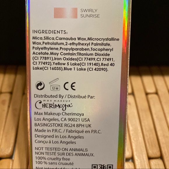 Max Makeup Cherimoya Highlighter Limited Edition - Picture 3 of 4